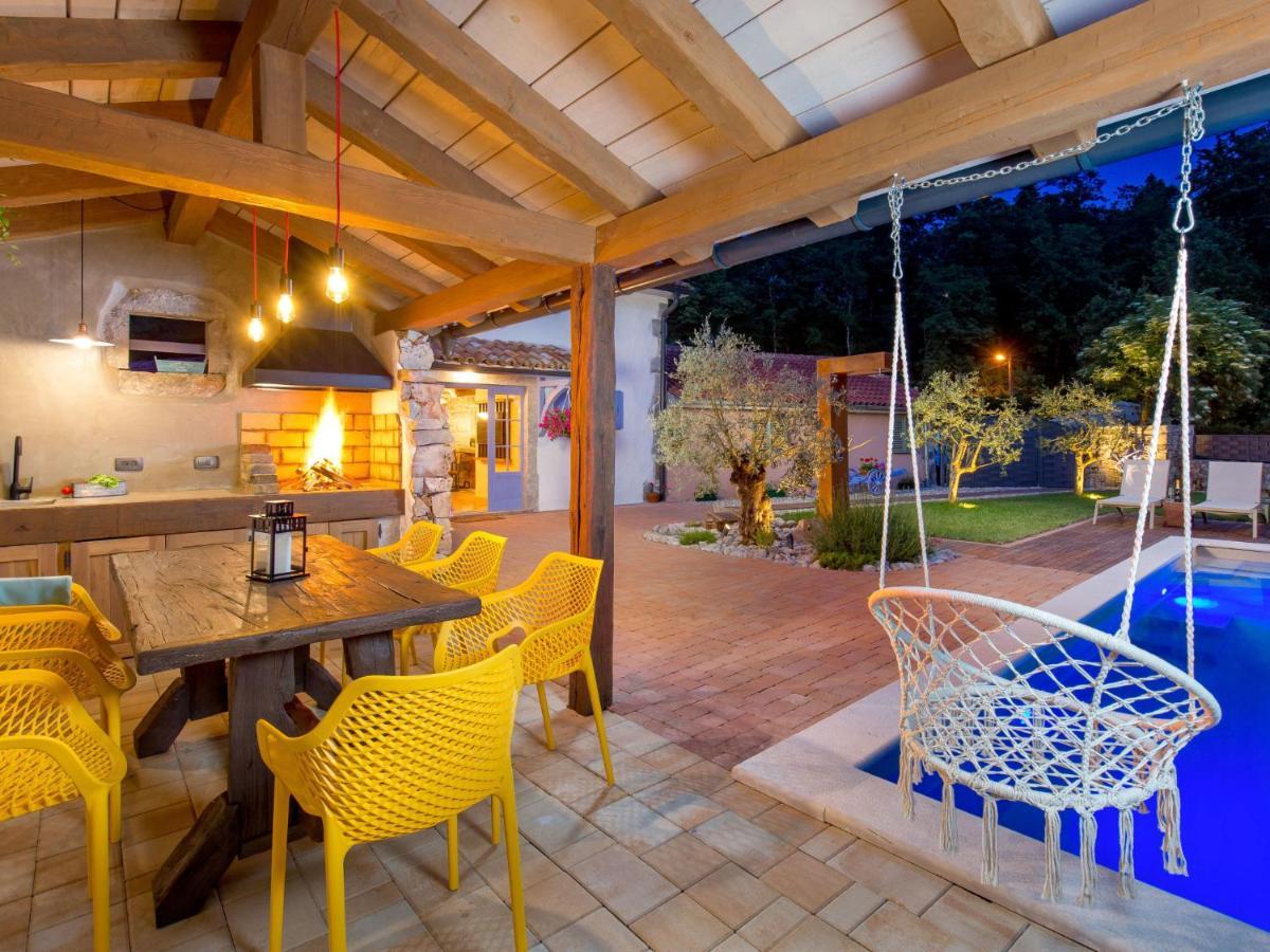 Holiday Home Villa Antonio By Interhome Jurdani Exterior photo
